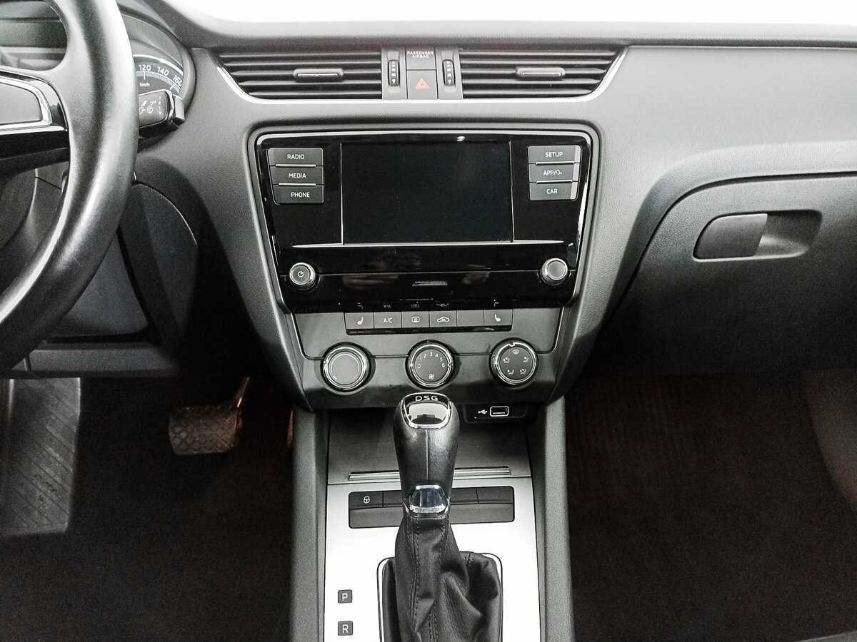 Skoda Octavia 2020 года с пробегом. Фото: #14