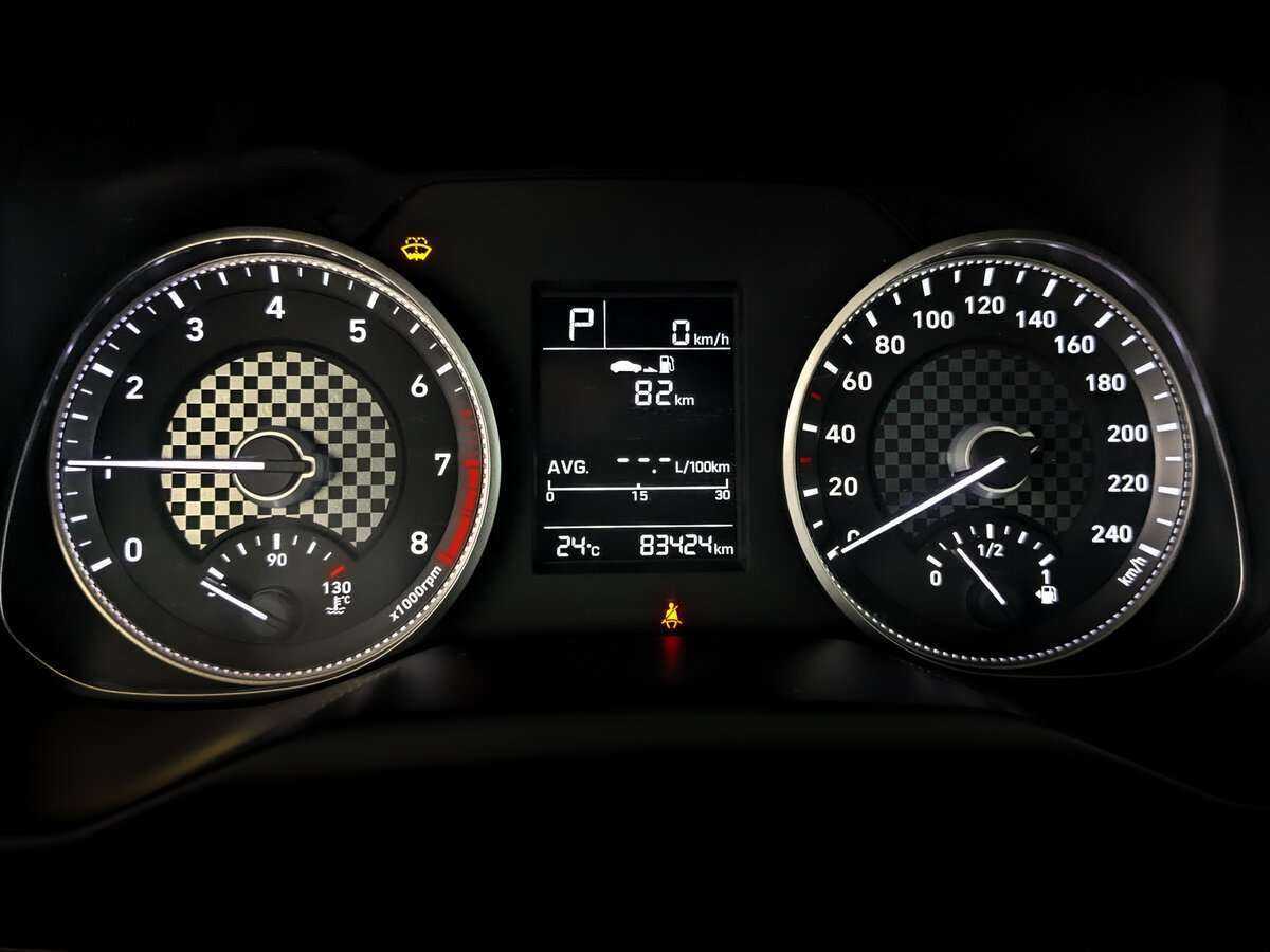 Hyundai Elantra 2020 года с пробегом. Фото: #10