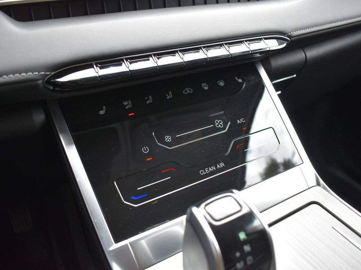 Chery Tiggo 4 2025 года с пробегом. Фото: #11