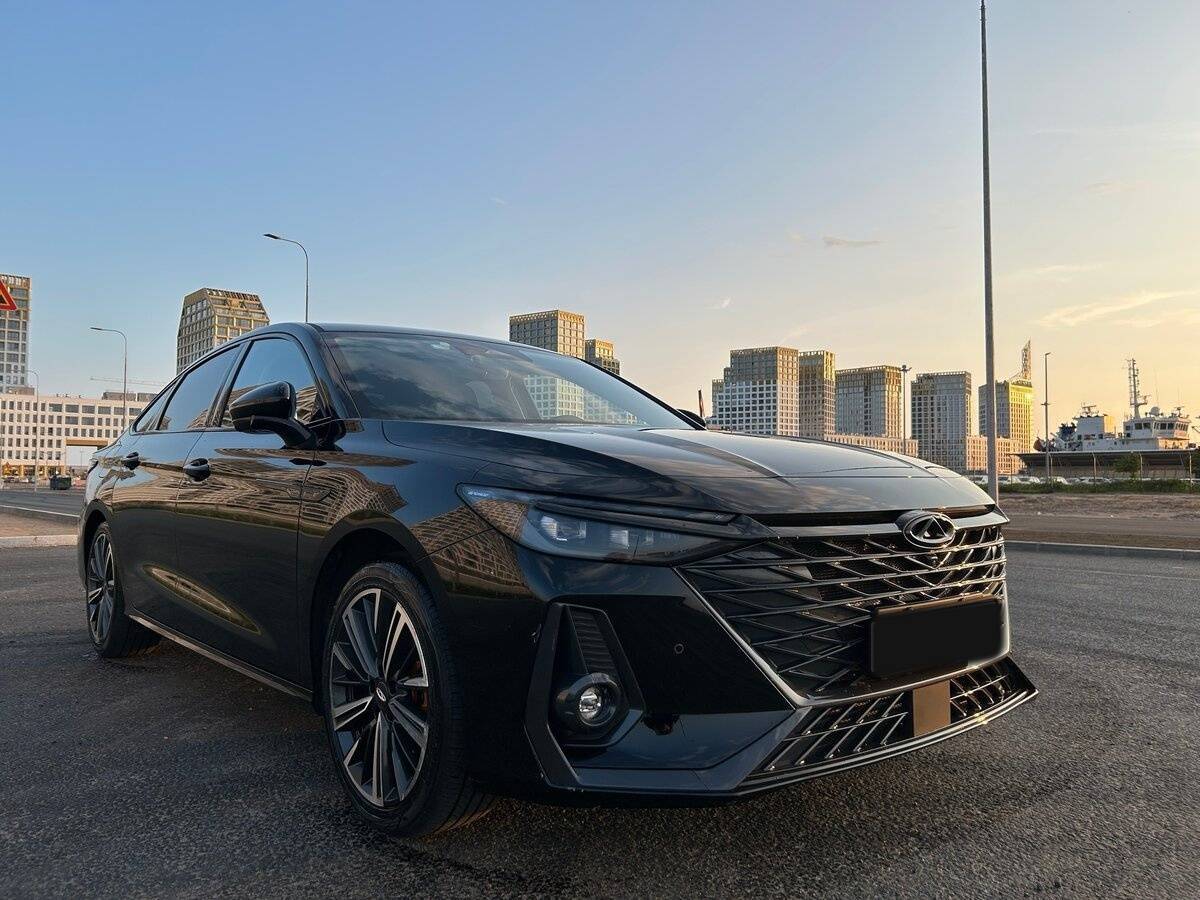 Chery Arrizo 8 2023 года с пробегом. Фото: #1