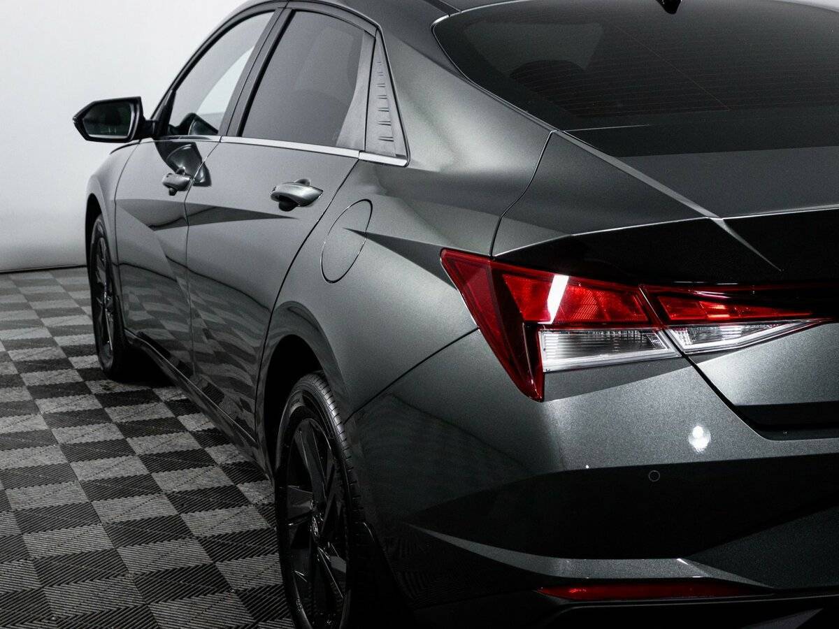 Hyundai Elantra 2021 года с пробегом. Фото: #16