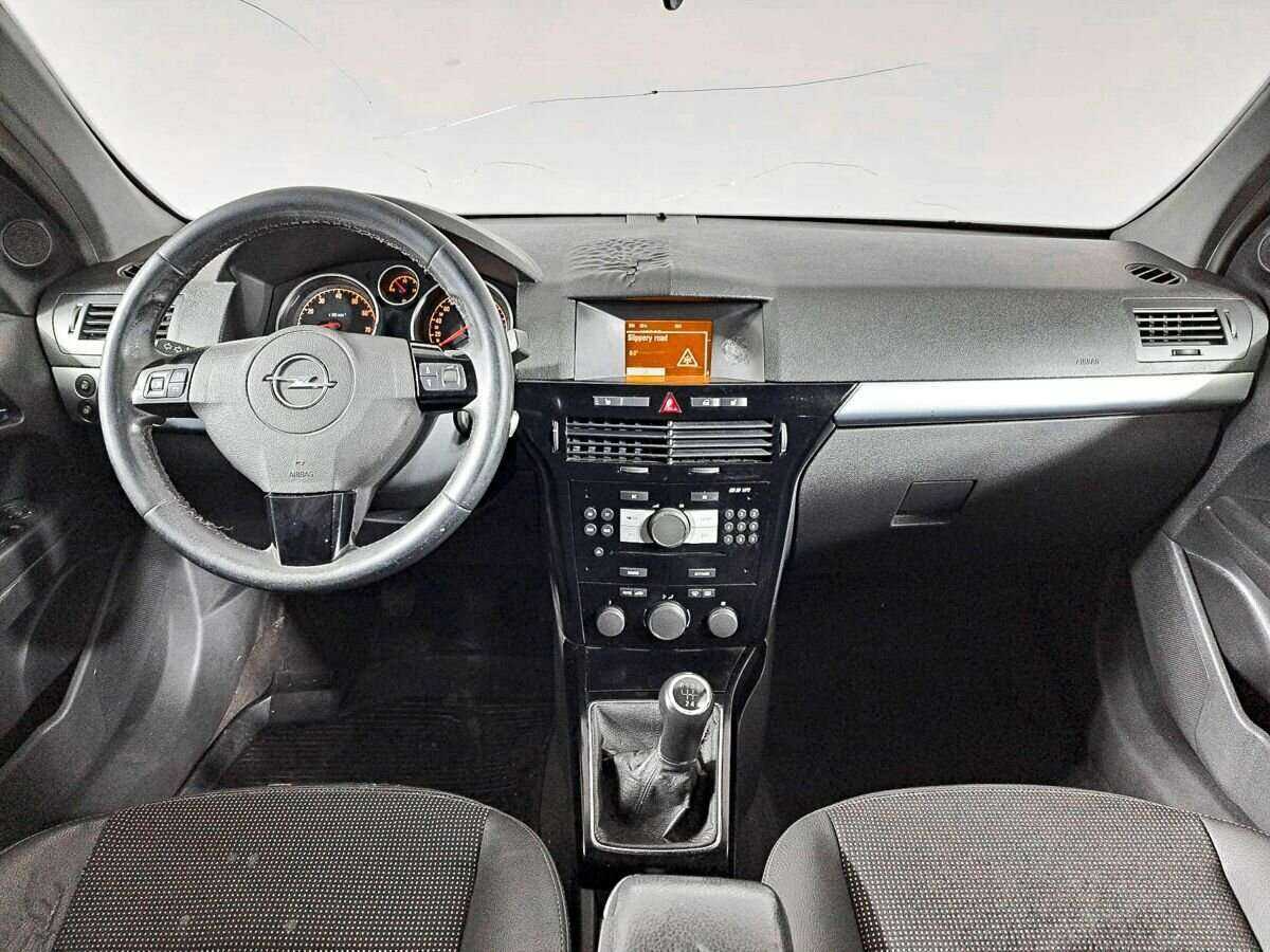 Opel Astra 2008 года с пробегом. Фото: #11