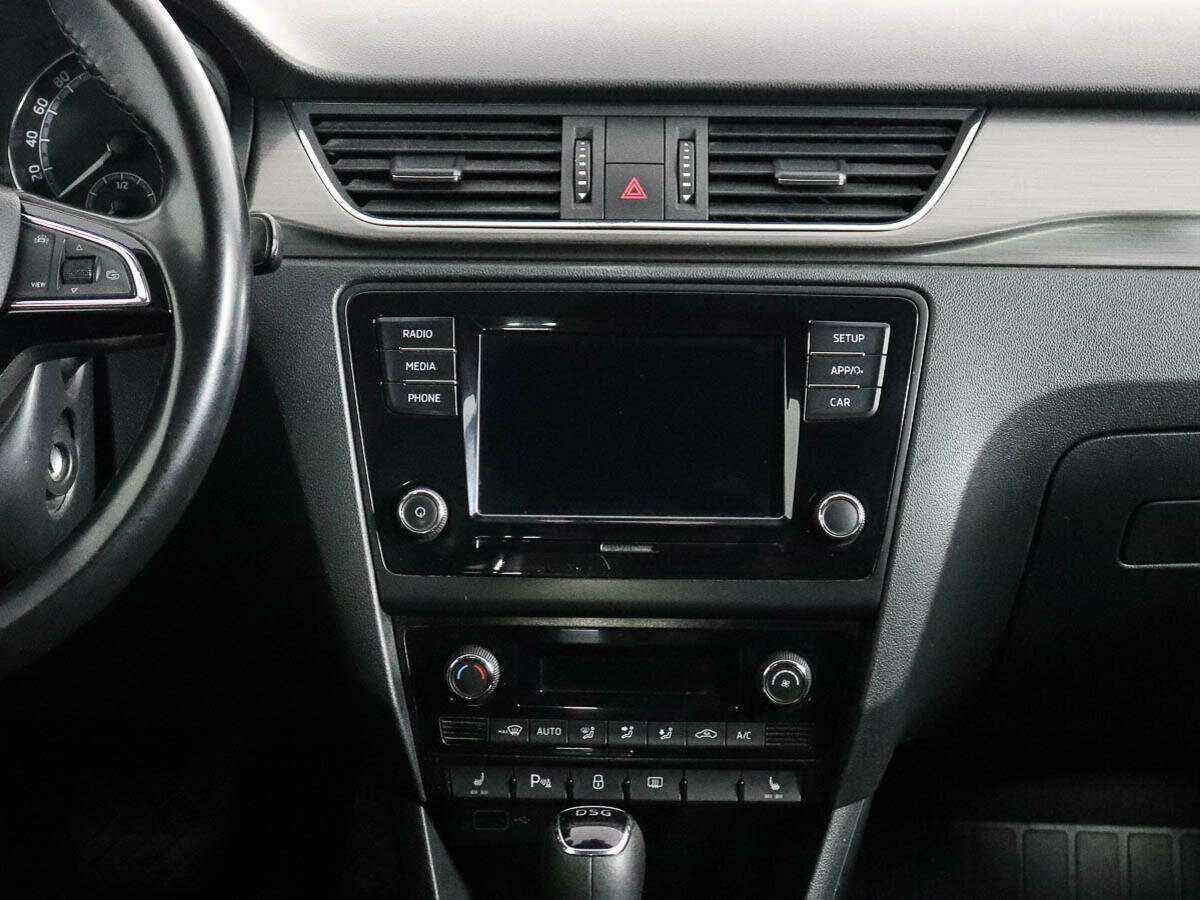 Skoda Rapid 2018 года с пробегом. Фото: #11