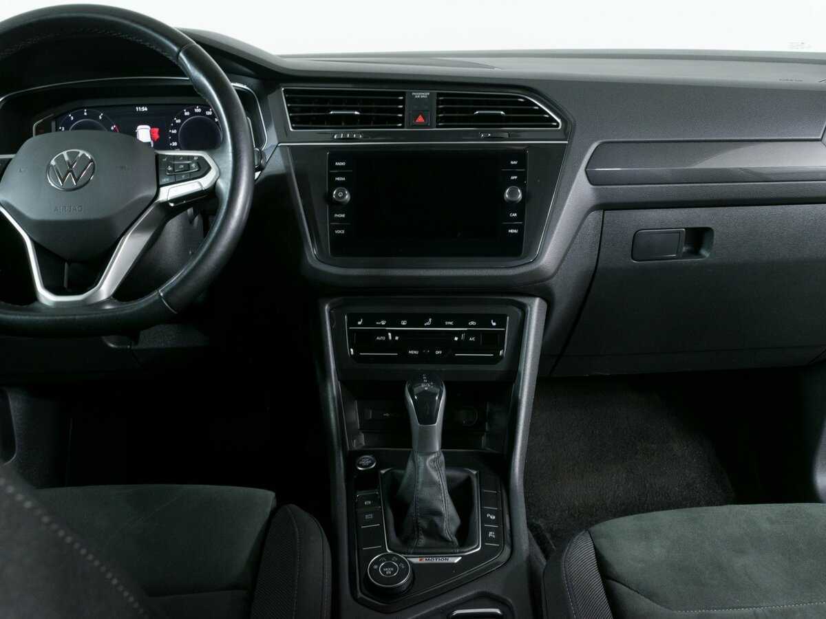Volkswagen Tiguan 2021 года с пробегом. Фото: #11