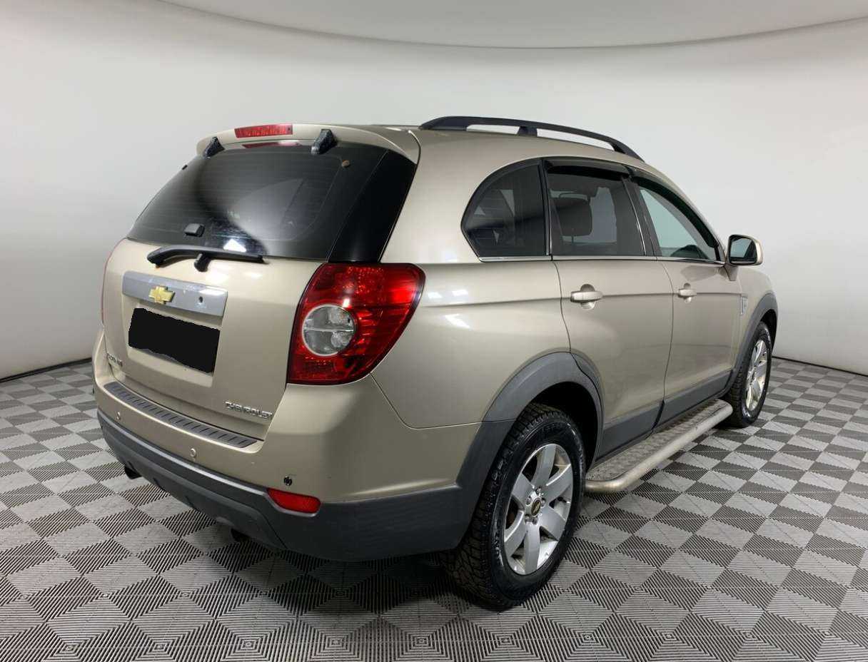 Chevrolet Captiva 2009 года с пробегом. Фото: #4