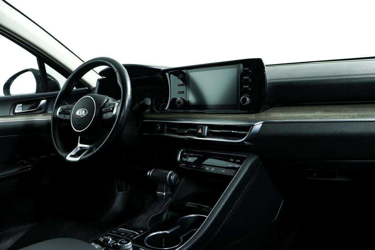 Kia K5 2020 года с пробегом. Фото: #8