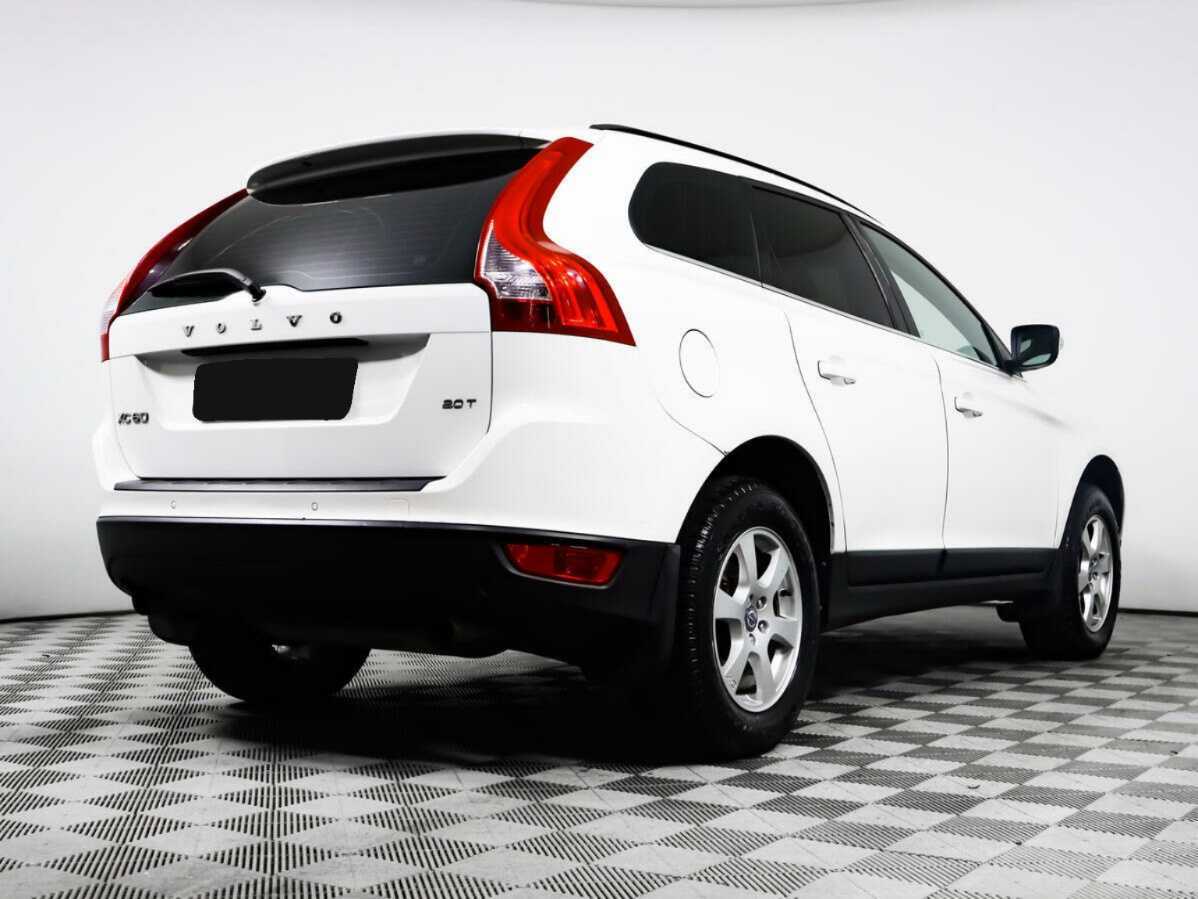Volvo XC60 2010 года с пробегом. Фото: #4