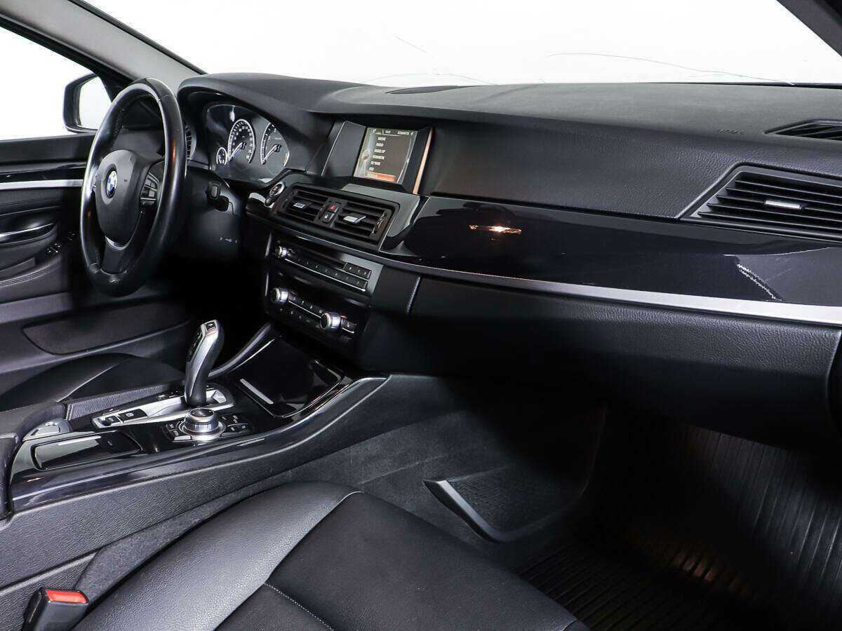 BMW 5 серии 2015 года с пробегом. Фото: #8