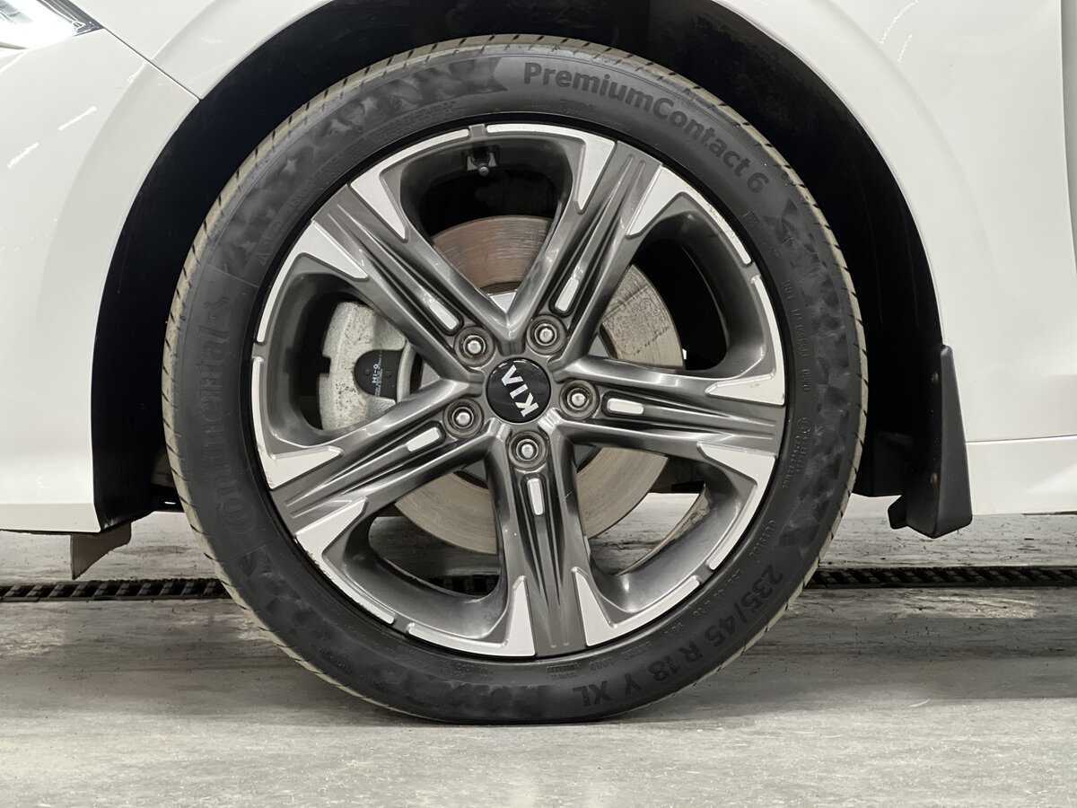 Kia K5 2020 года с пробегом. Фото: #17