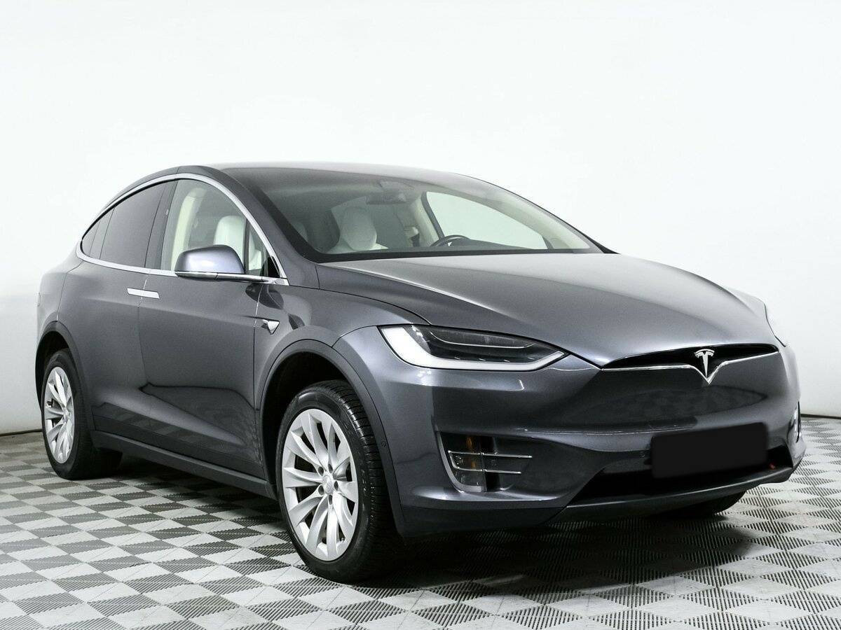 Tesla Model X 2018 года с пробегом. Фото: #7