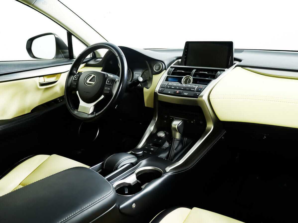 Lexus NX 2015 года с пробегом. Фото: #8