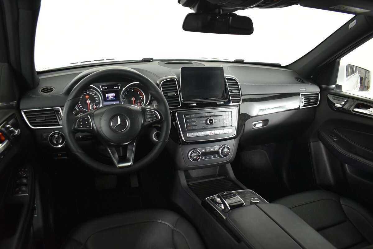 Mercedes-Benz GLS 2016 года с пробегом. Фото: #7