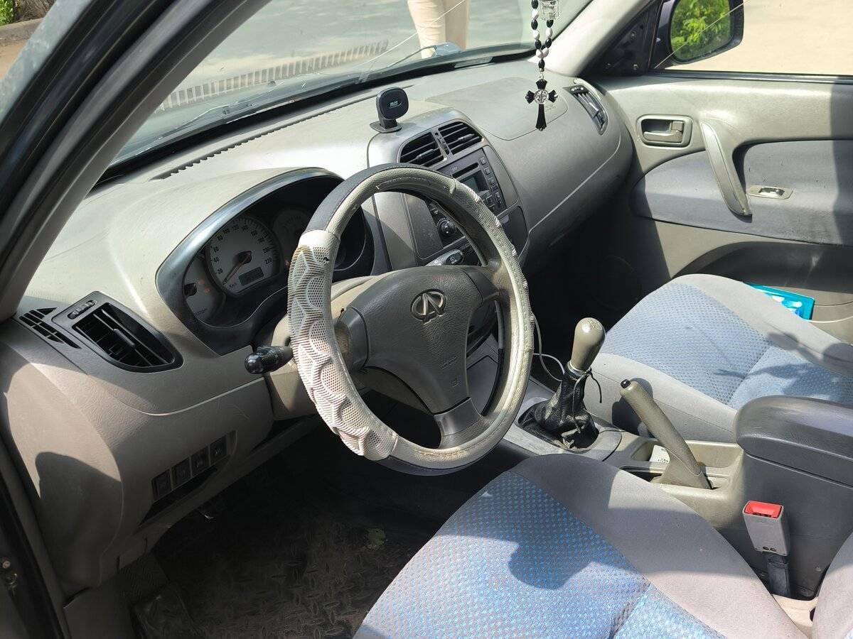 Chery Tiggo (T11) 2010 года с пробегом. Фото: #3