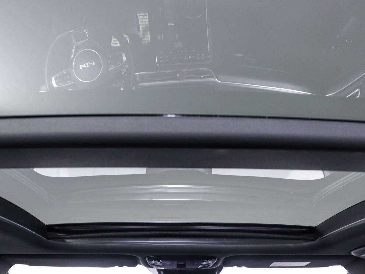 Kia K5 2023 года с пробегом. Фото: #27