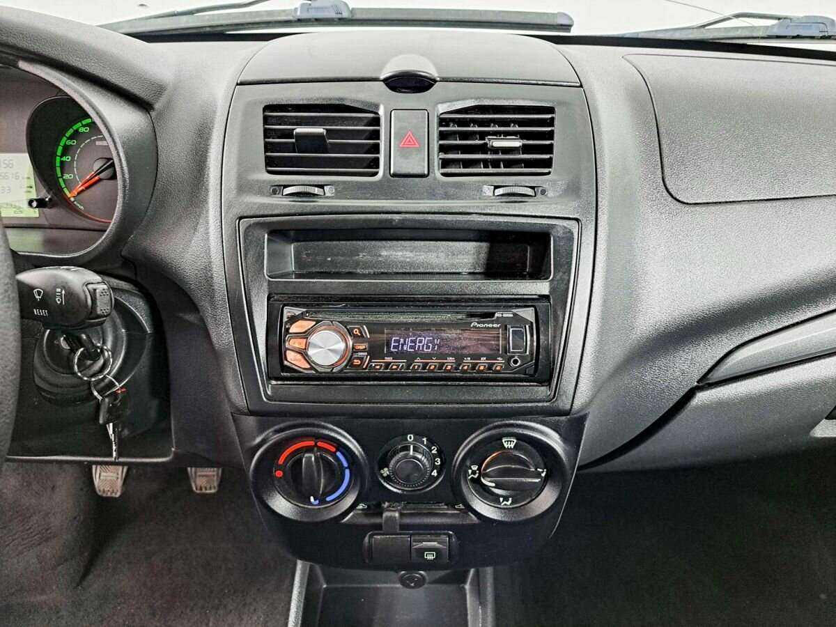 Lada (ВАЗ) Kalina 2013 года с пробегом. Фото: #12