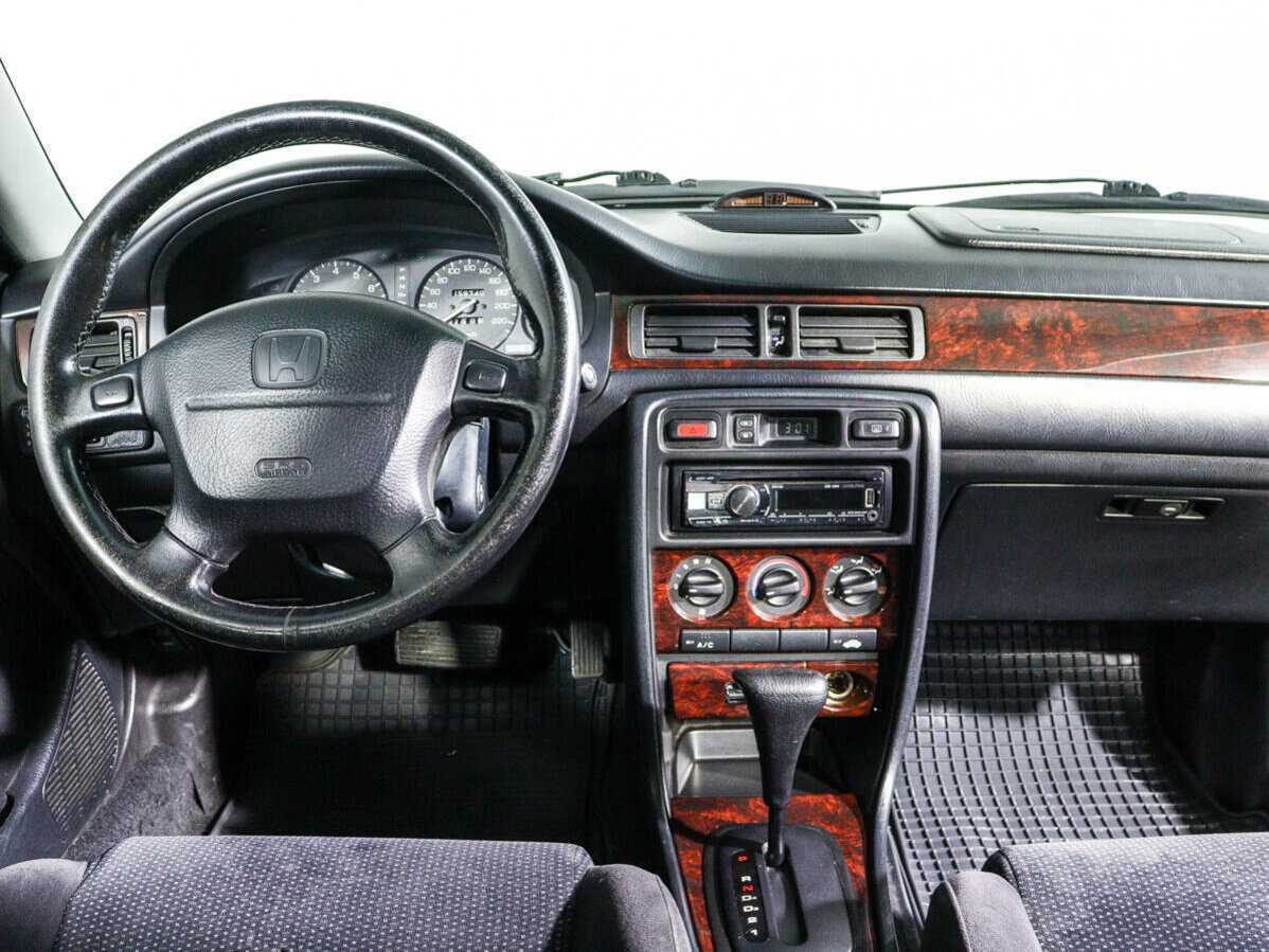 Honda Civic 2000 года с пробегом. Фото: #11