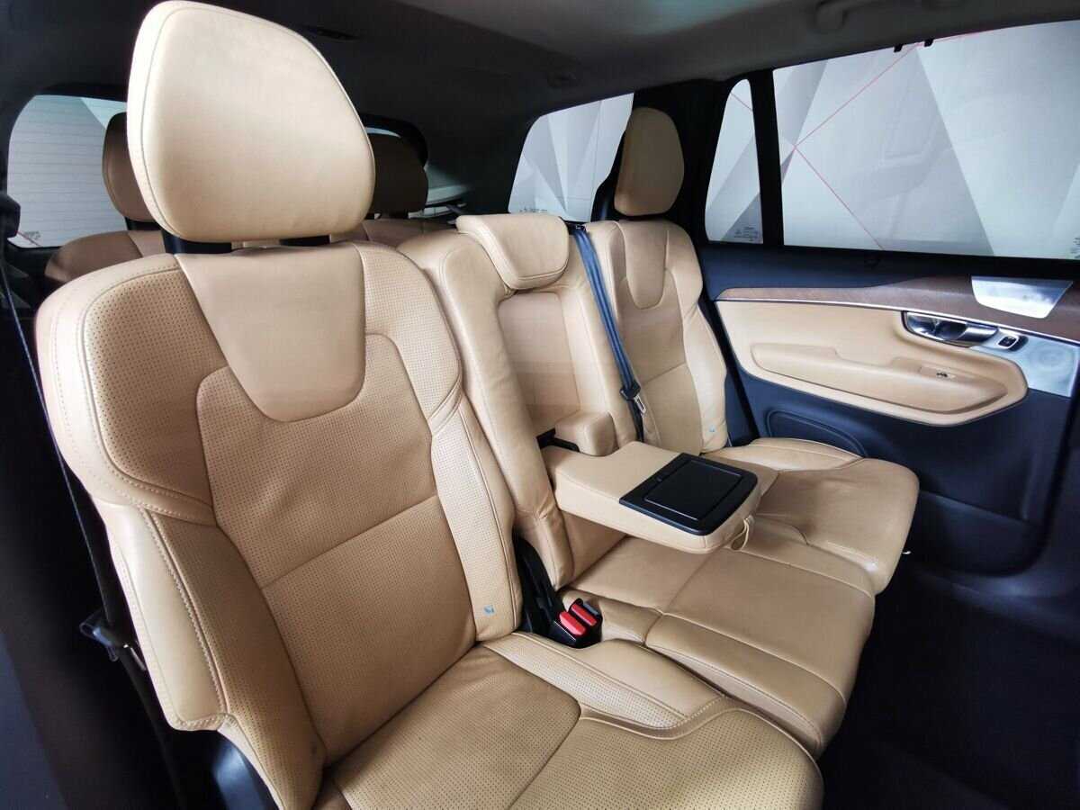 Volvo XC90 2015 года с пробегом. Фото: #12