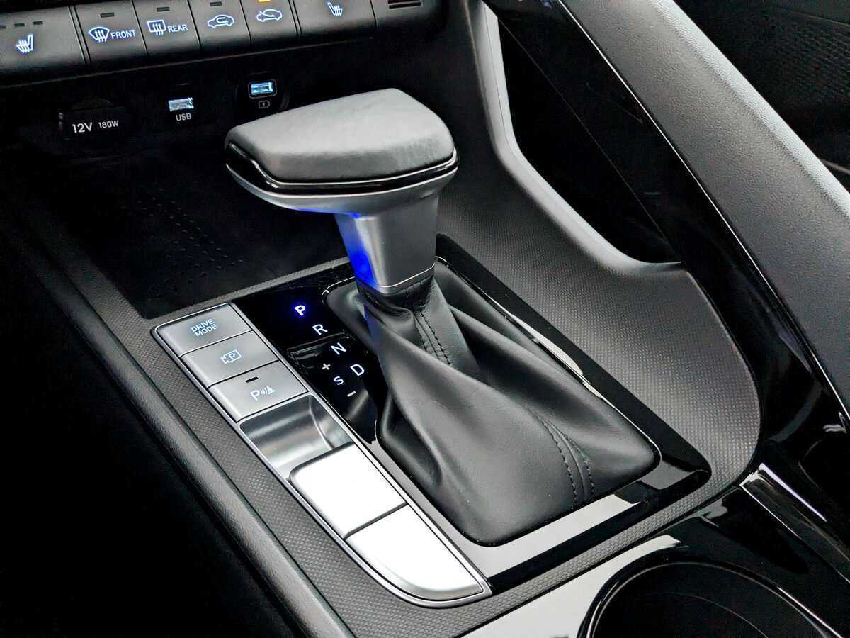 Hyundai Elantra 2022 года с пробегом. Фото: #26