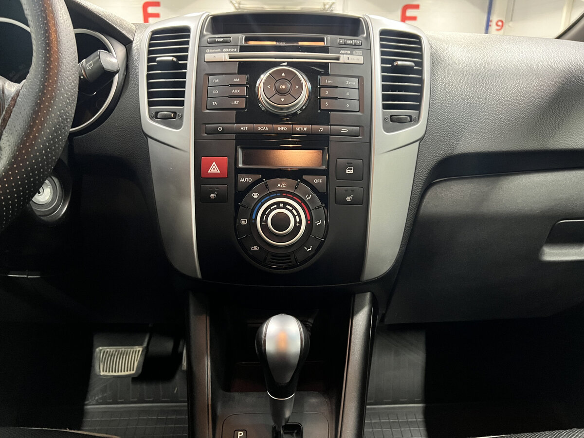 Kia Venga 2013 года с пробегом. Фото: #13