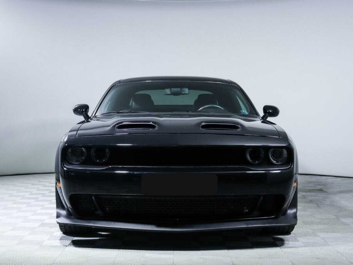 Dodge Challenger 2019 года с пробегом. Фото: #1