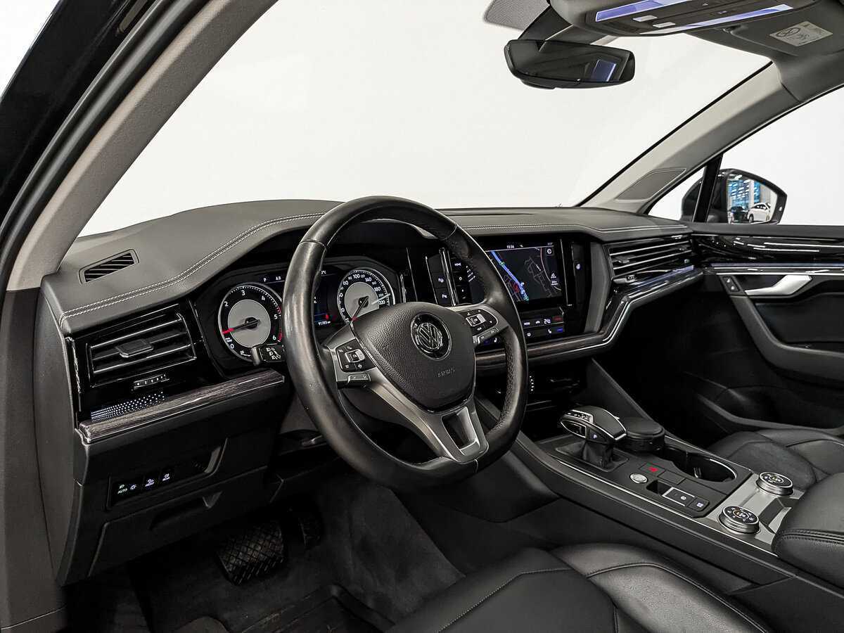 Volkswagen Touareg 2018 года с пробегом. Фото: #14