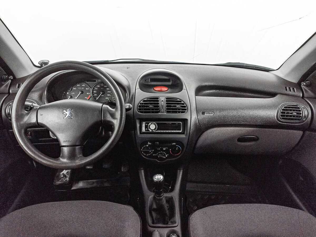Peugeot 206 2006 года с пробегом. Фото: #13