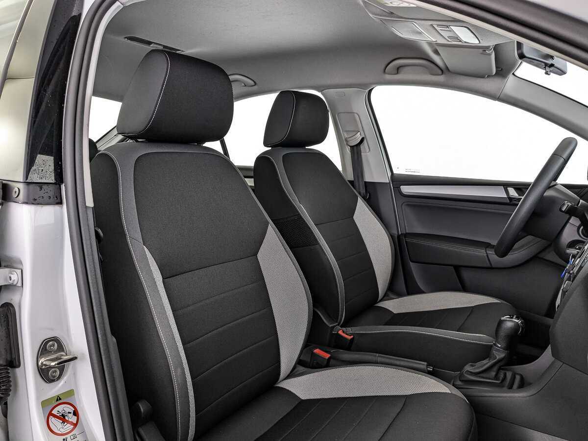 Skoda Rapid 2019 года с пробегом. Фото: #19