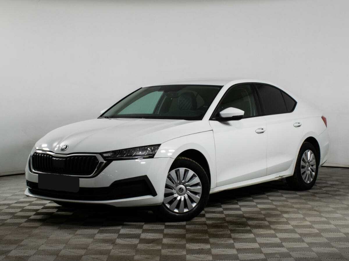 Skoda Octavia 2021 года с пробегом. Посмотреть фото