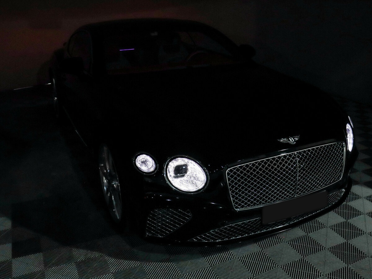 Bentley Continental GT 2019 года с пробегом. Фото: #19