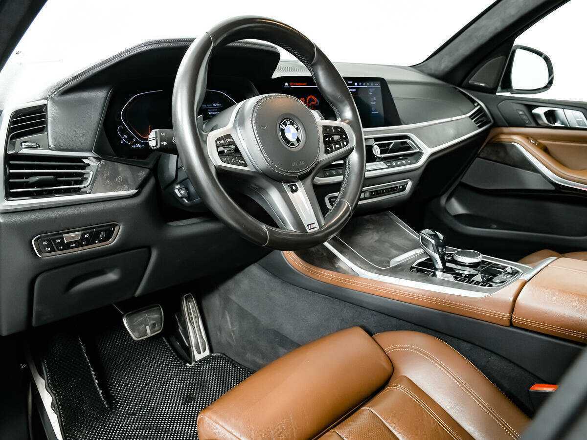 BMW X7 2019 года с пробегом. Фото: #11