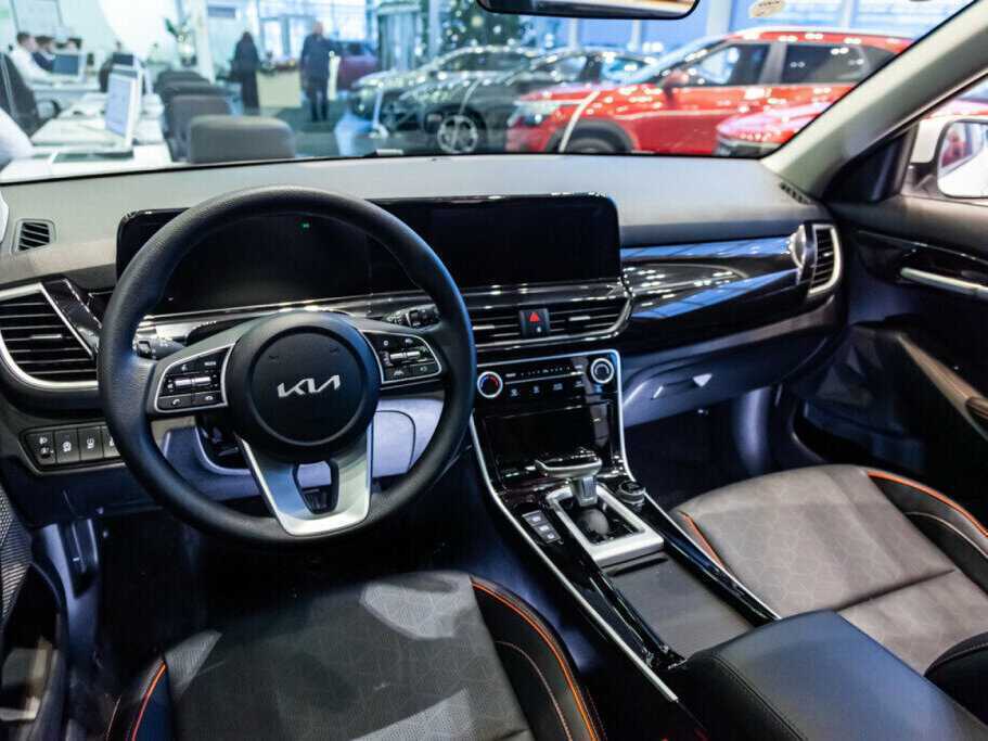 Kia Seltos 2024 года с пробегом. Фото: #9