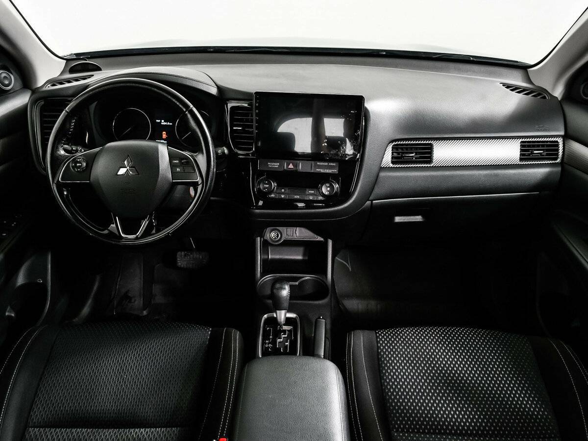 Mitsubishi Outlander 2016 года с пробегом. Фото: #10