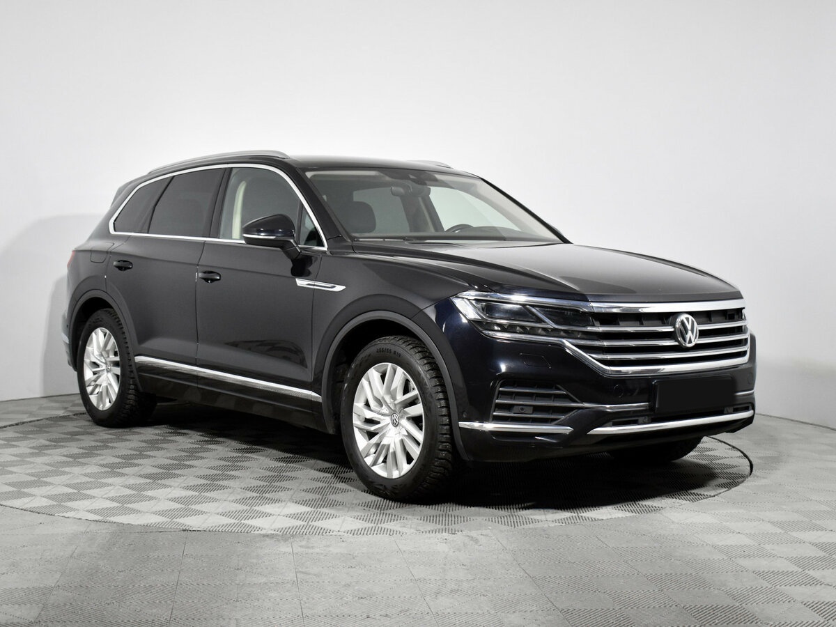 Volkswagen Touareg 2019 года с пробегом. Фото: #2