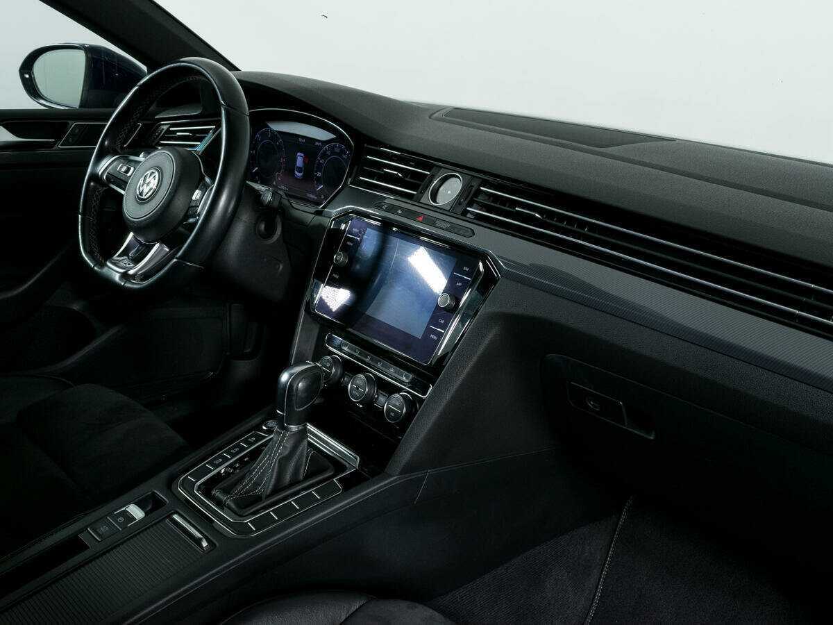 Volkswagen Arteon 2017 года с пробегом. Фото: #8