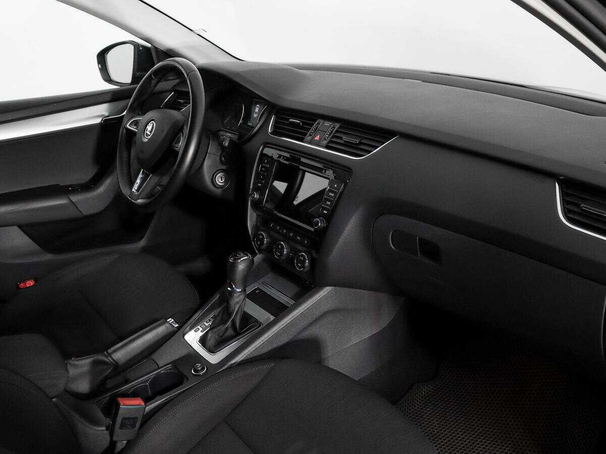 Skoda Octavia 2016 года с пробегом. Фото: #10