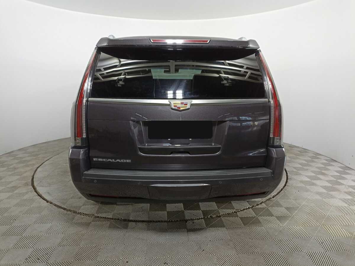 Cadillac Escalade 2016 года с пробегом. Фото: #5