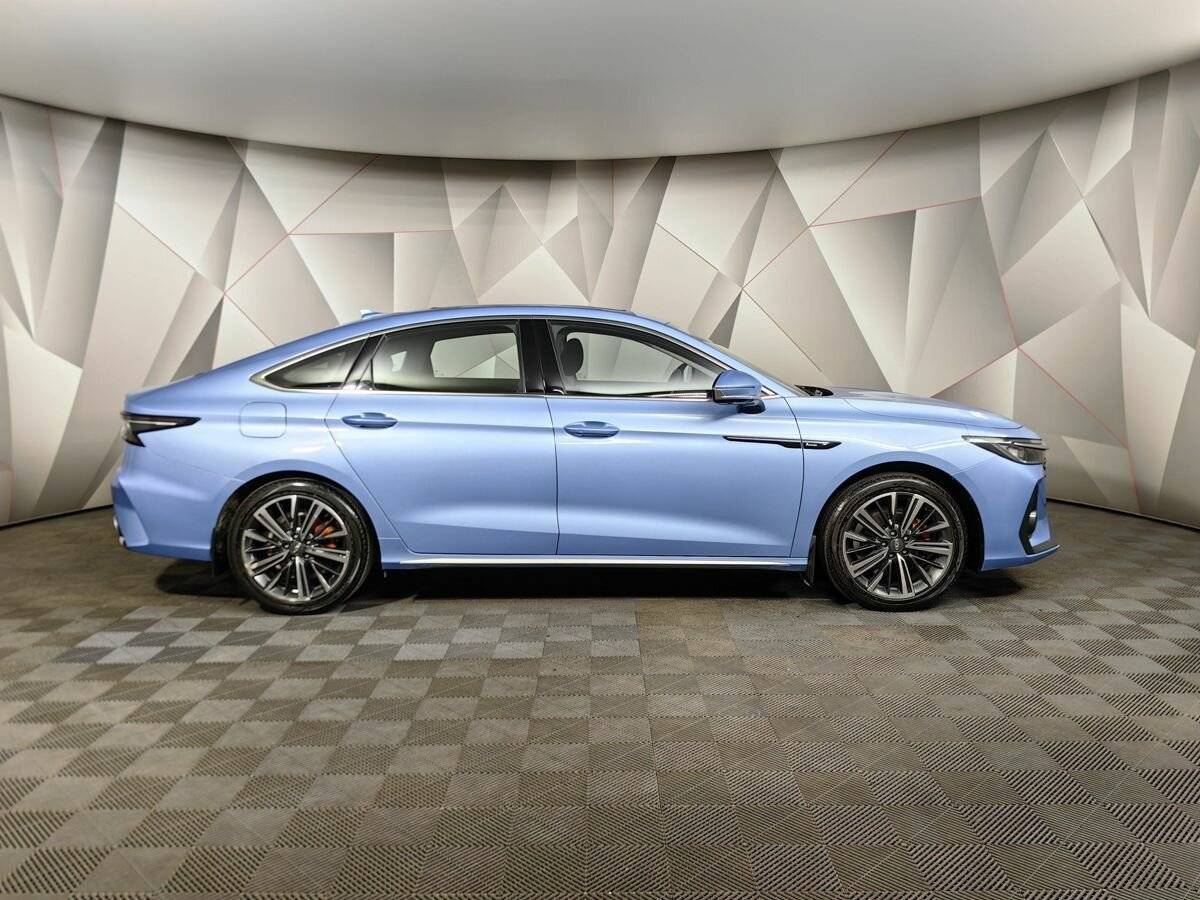 Chery Arrizo 8 2023 года с пробегом. Фото: #5