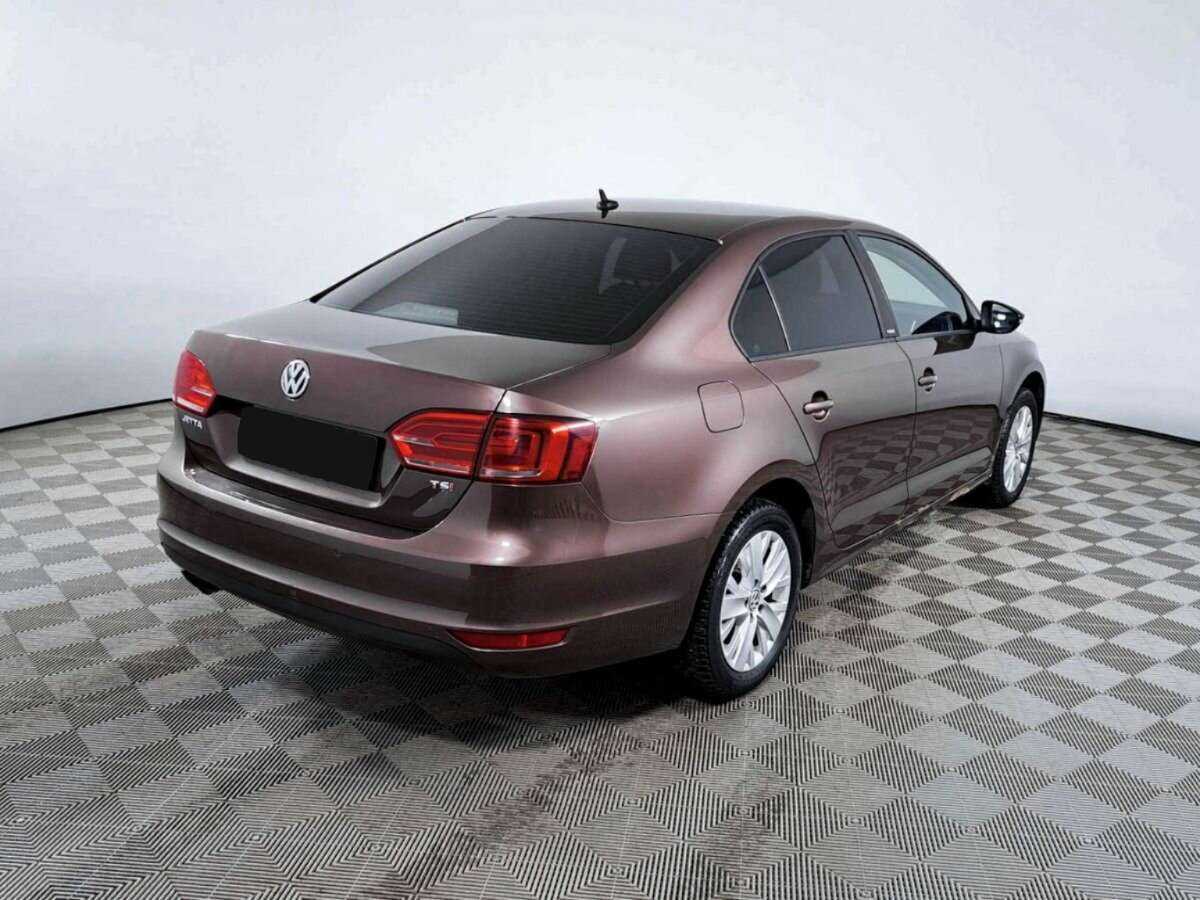 Volkswagen Jetta 2014 года с пробегом. Фото: #4