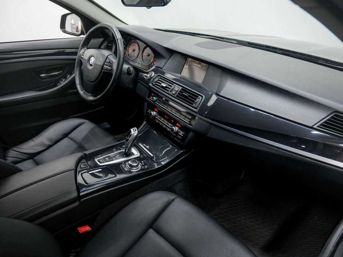 BMW 5 серии 2013 года с пробегом. Фото: #6