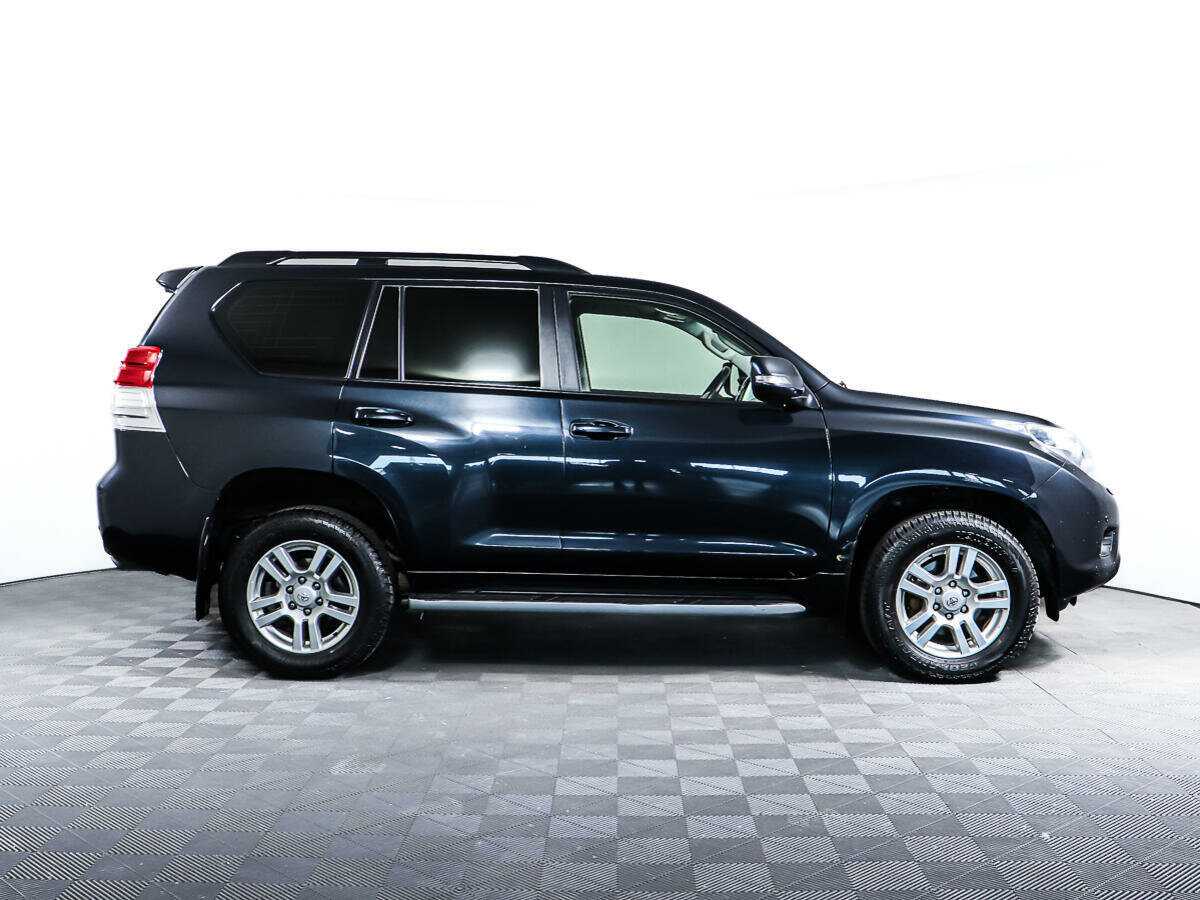 Toyota Land Cruiser Prado 2011 года с пробегом. Фото: #2