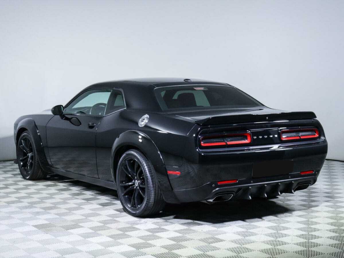 Dodge Challenger 2019 года с пробегом. Фото: #6