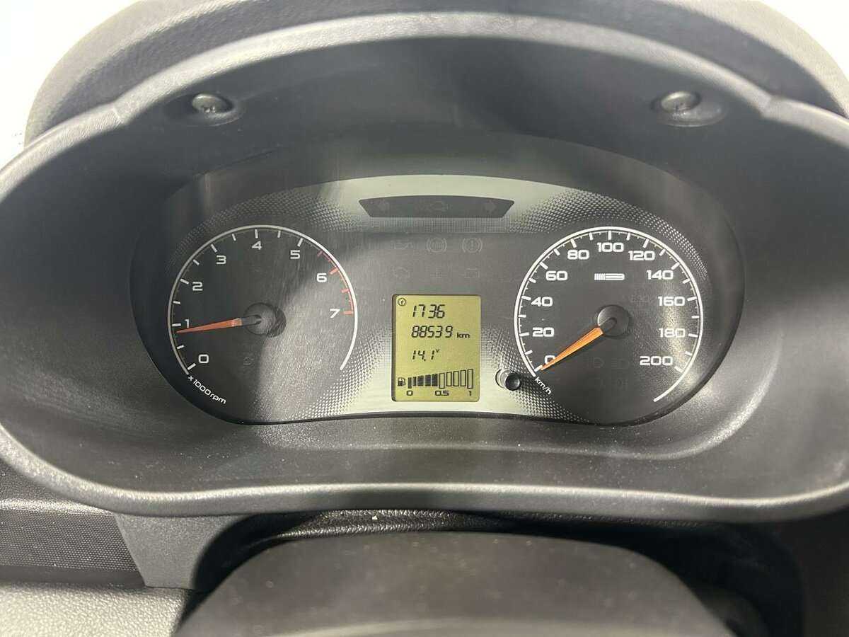 Lada (ВАЗ) Granta 2017 года с пробегом. Фото: #10