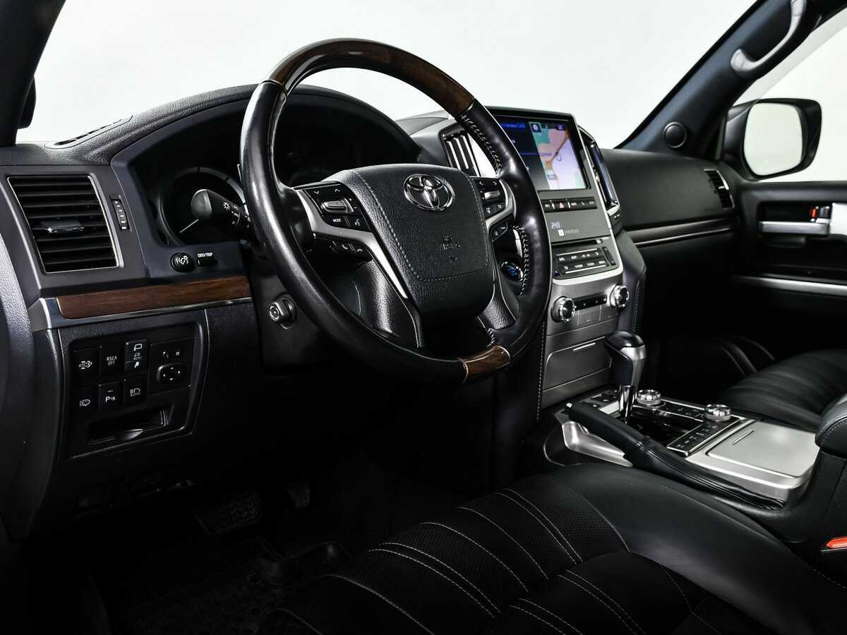 Toyota Land Cruiser 2020 года с пробегом. Фото: #11