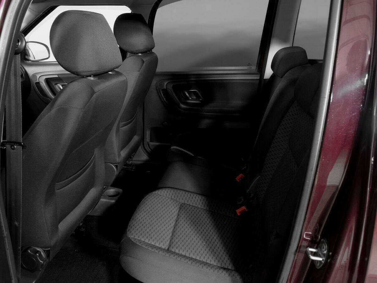 Skoda Roomster 2012 года с пробегом. Фото: #9