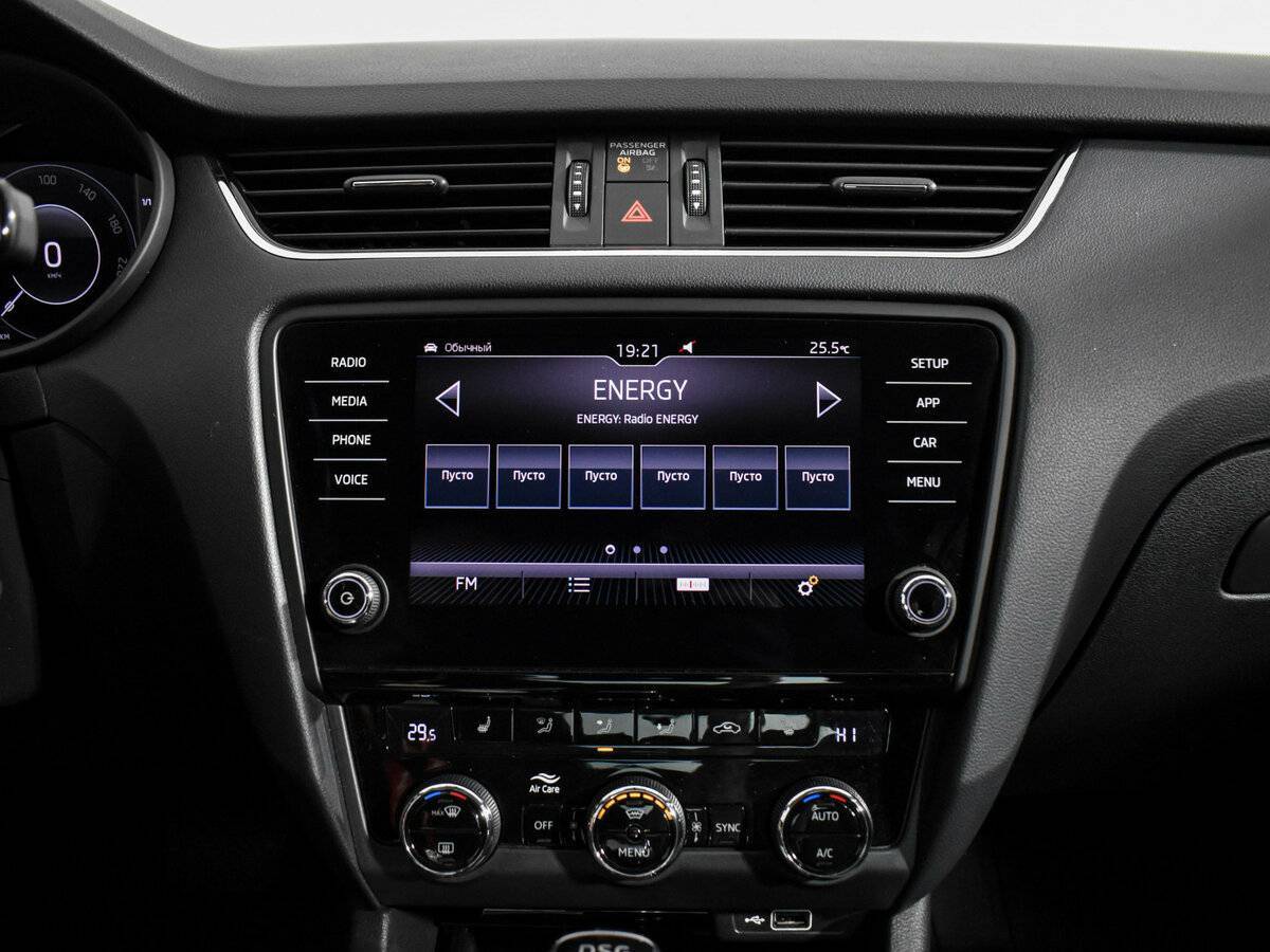 Skoda Octavia 2019 года с пробегом. Фото: #14