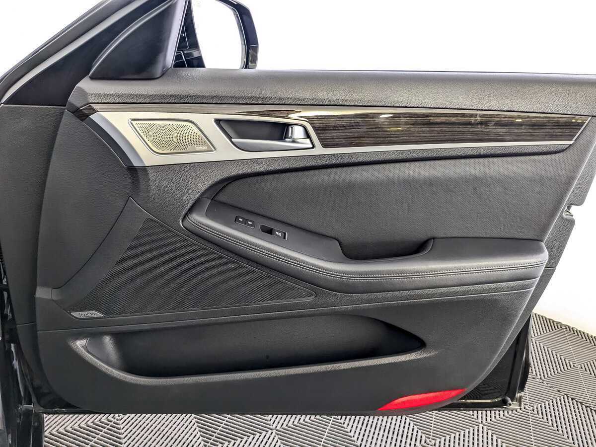 Genesis G80 2019 года с пробегом. Фото: #21
