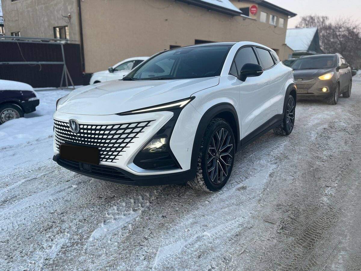 Changan UNI-T 2023 года с пробегом. Посмотреть фото