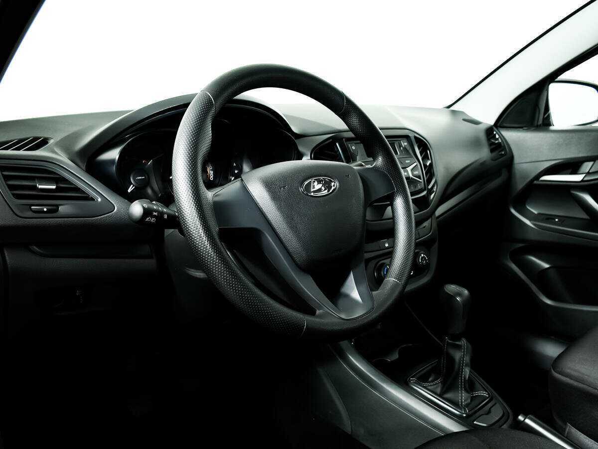 Lada (ВАЗ) Vesta 2021 года с пробегом. Фото: #12