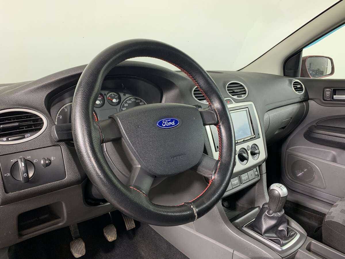 Ford Focus 2005 года с пробегом. Фото: #8