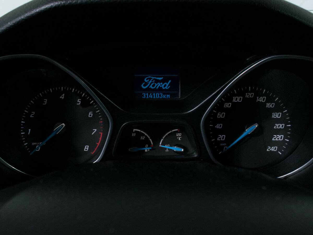 Ford Focus 2011 года с пробегом. Фото: #10